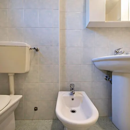 Andromeda B2 Apartament *