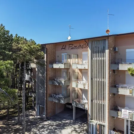 Apartament Andromeda B2 *